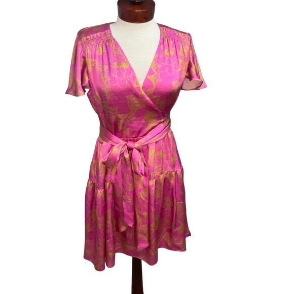 Tanya Taylor Paris Hammered Silk Dress Size 10 Wrap Flutter Sleeve Pink Ruffle - Picture 1 of 11